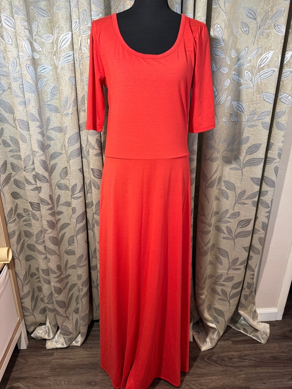 LuLaRoe Vibrant Red Maxi Dress